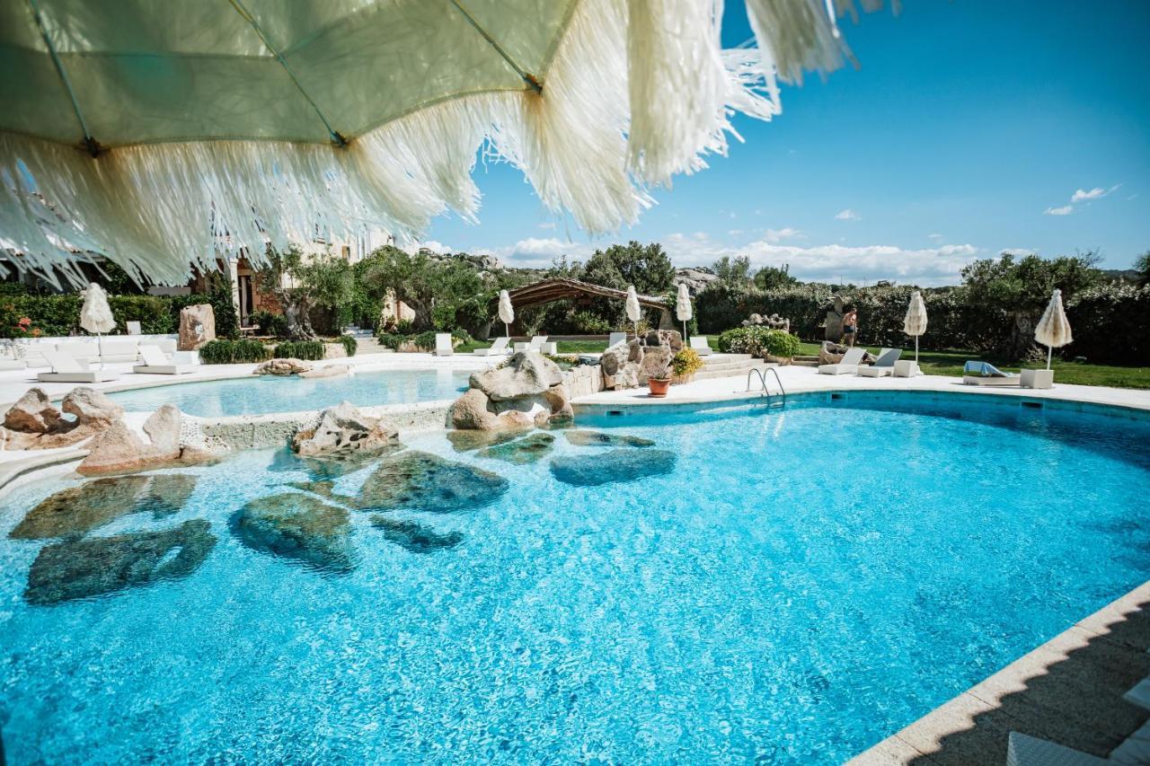 Hotel Pulicinu Baja Sardinia Zewnętrze zdjęcie