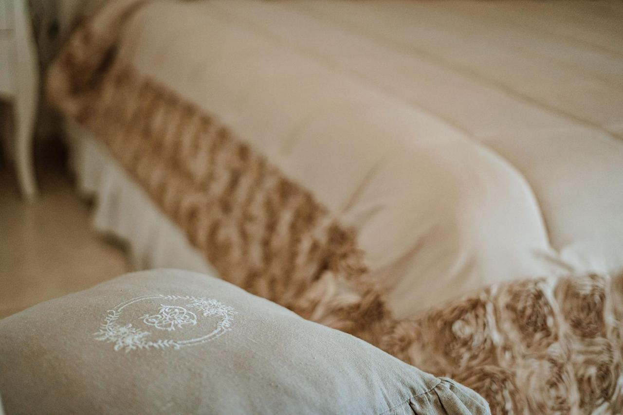 Hotel Pulicinu Baja Sardinia Zewnętrze zdjęcie