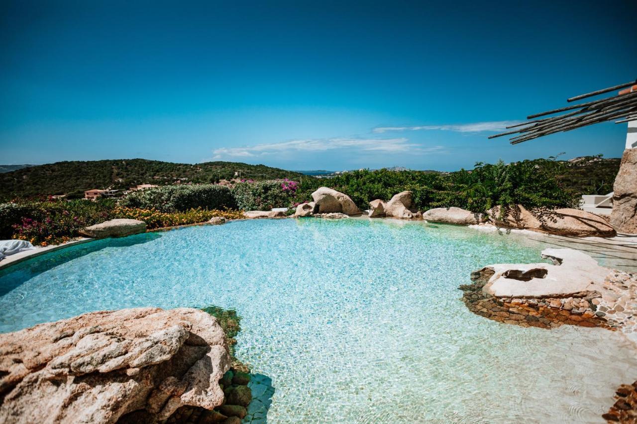 Hotel Pulicinu Baja Sardinia Zewnętrze zdjęcie
