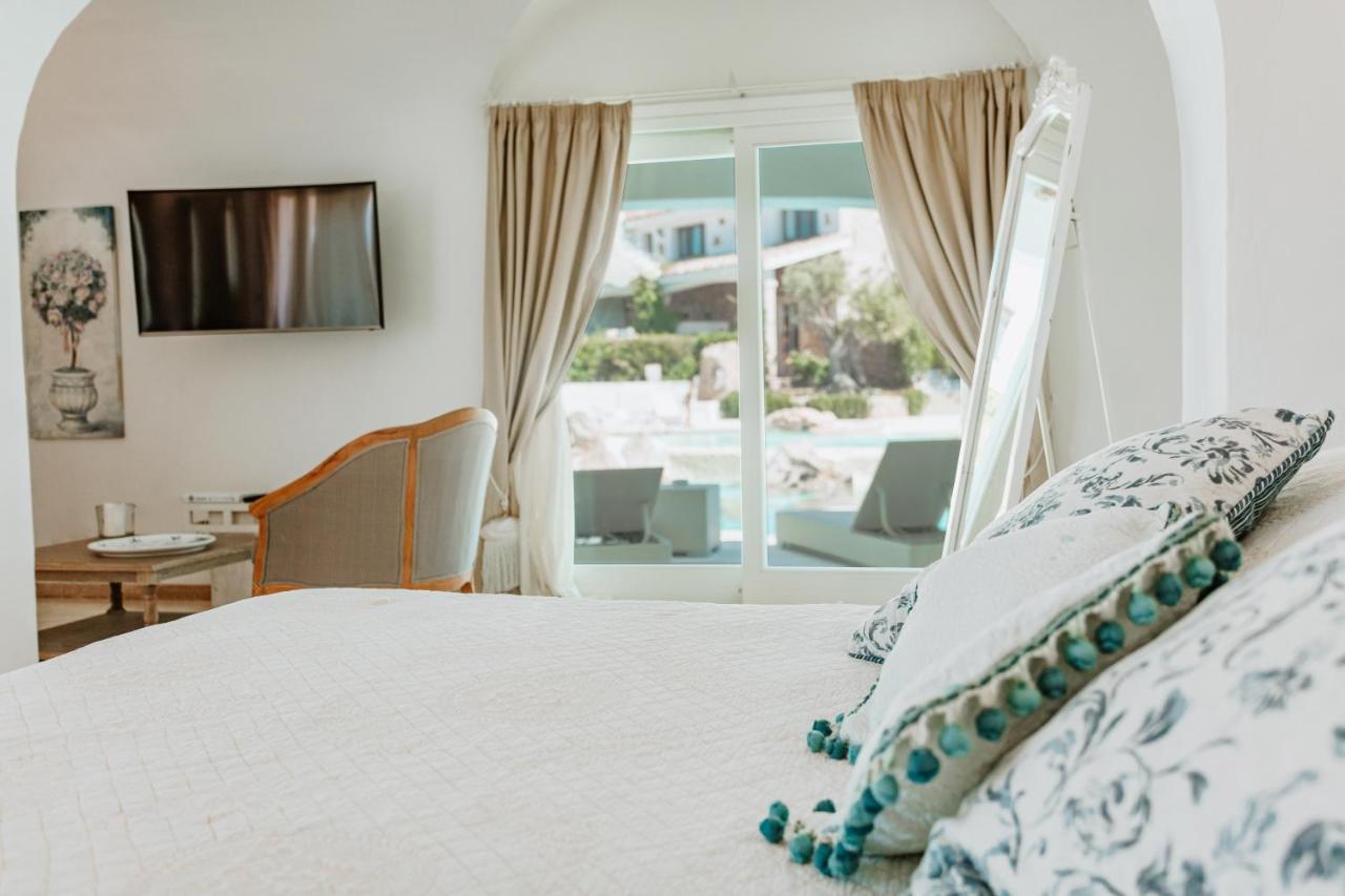 Hotel Pulicinu Baja Sardinia Zewnętrze zdjęcie