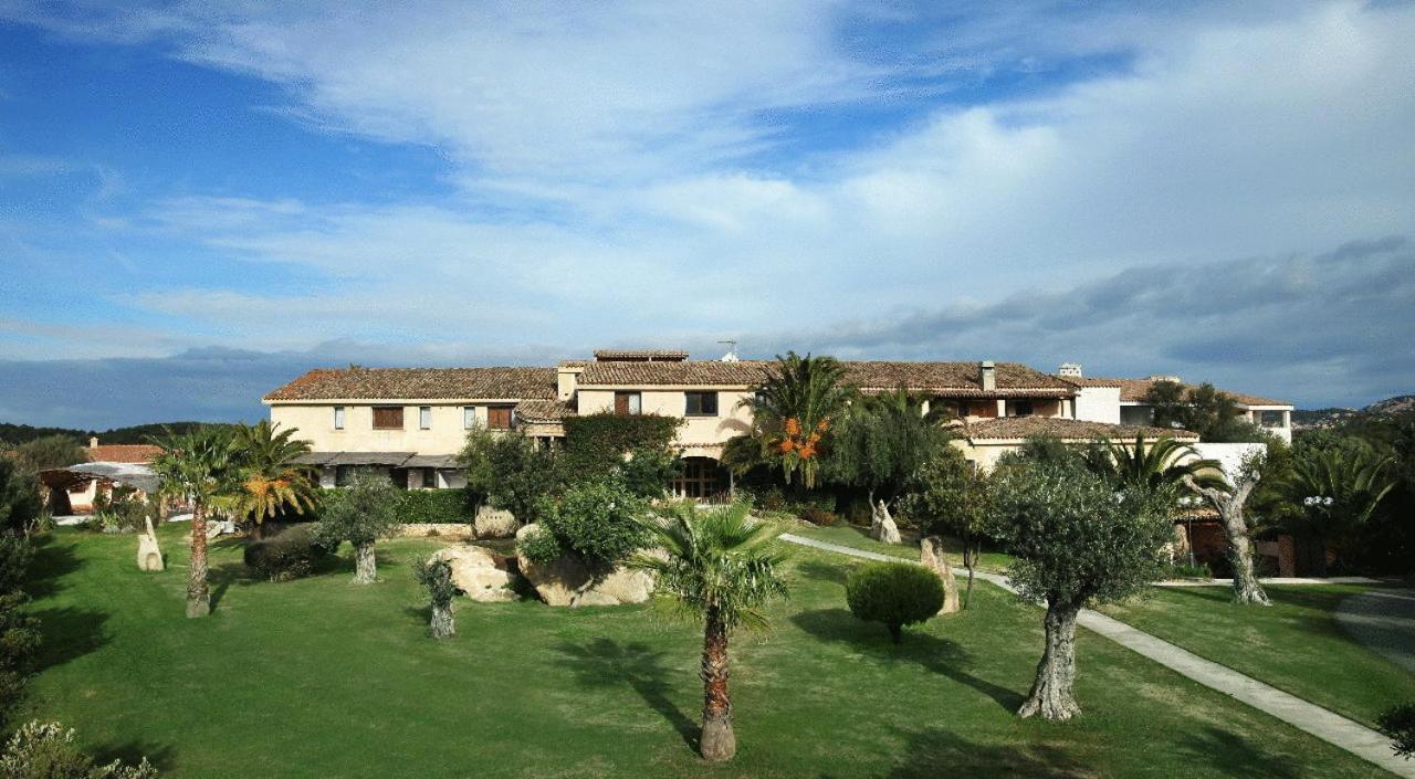 Hotel Pulicinu Baja Sardinia Zewnętrze zdjęcie