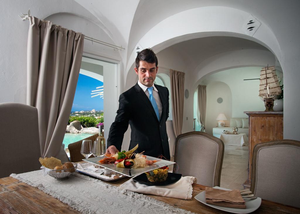 Hotel Pulicinu Baja Sardinia Zewnętrze zdjęcie