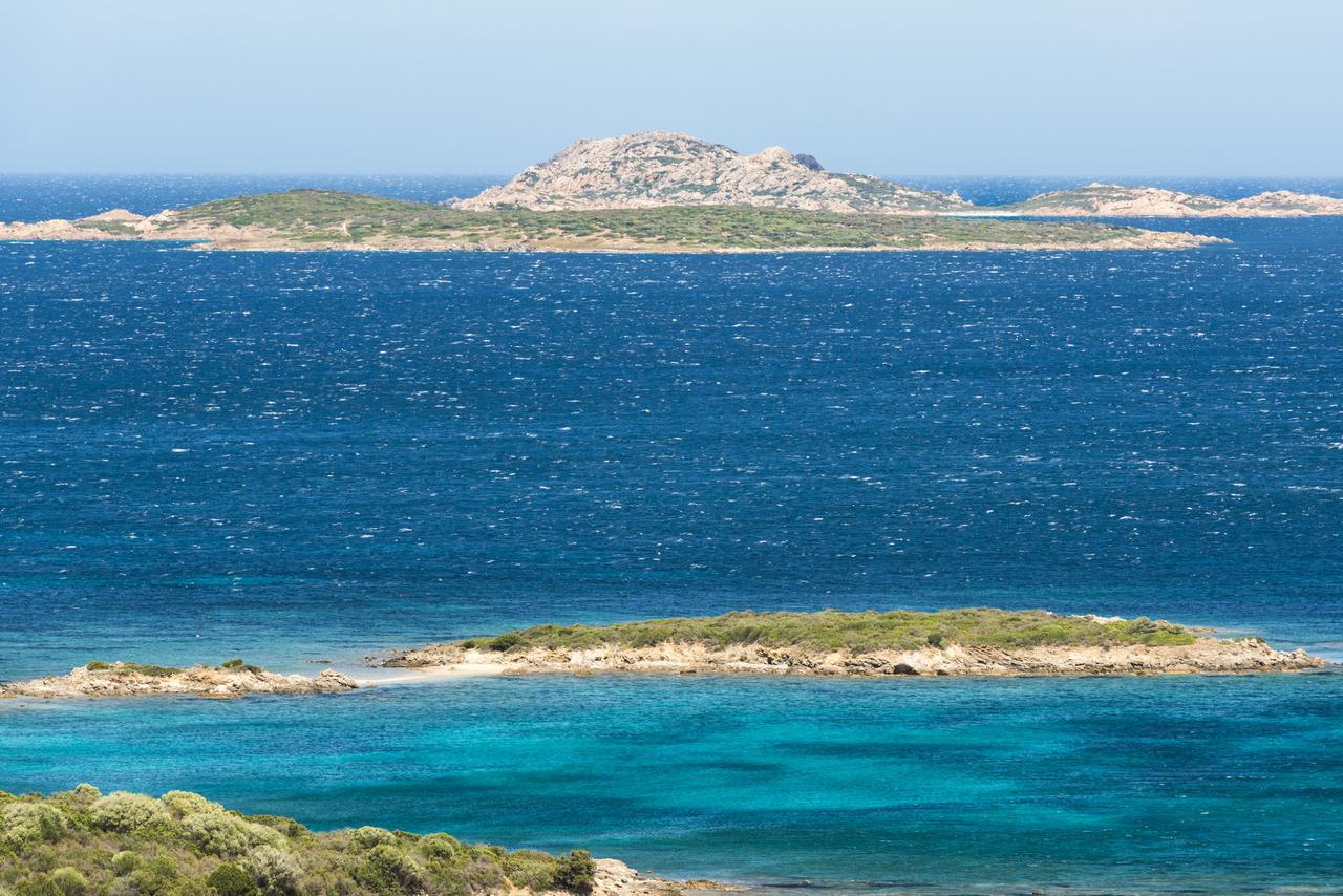 Hotel Pulicinu Baja Sardinia Zewnętrze zdjęcie