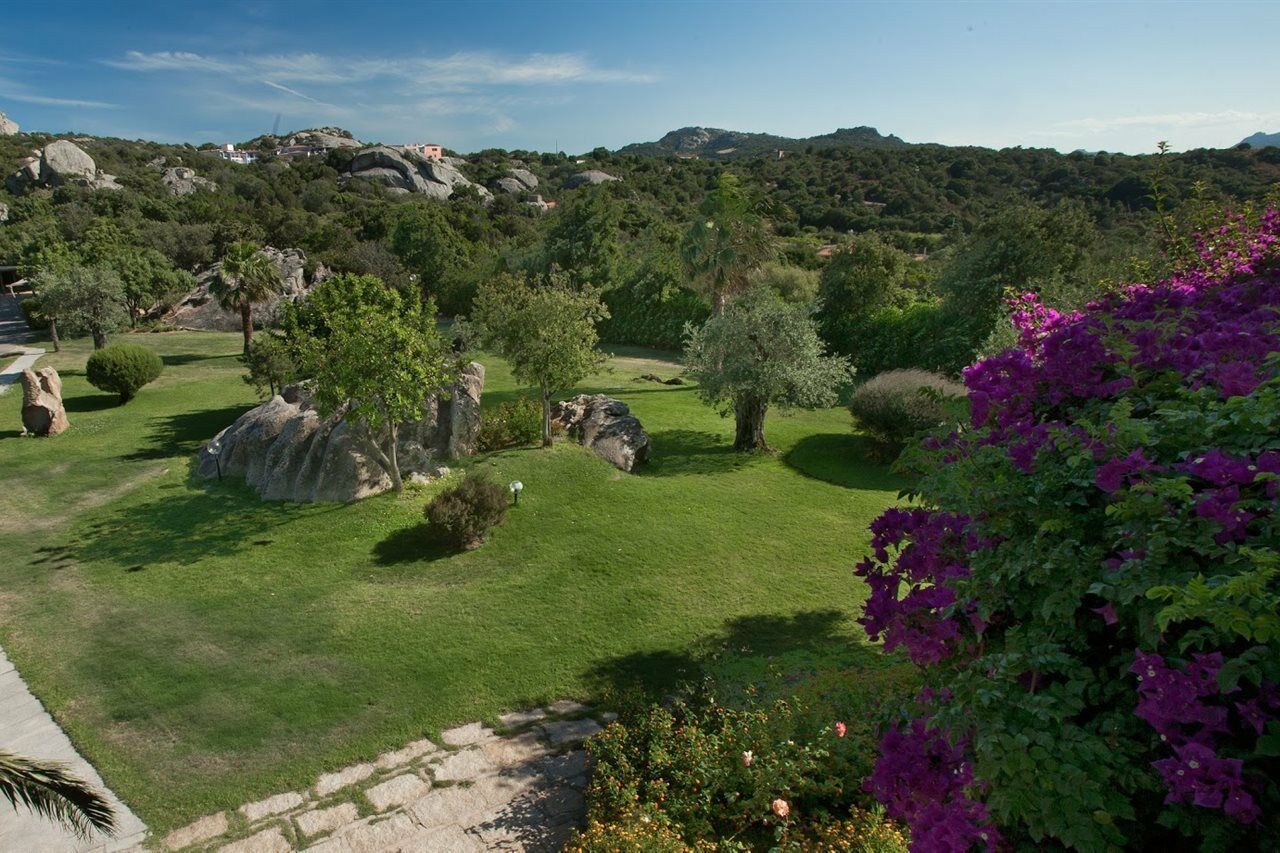 Hotel Pulicinu Baja Sardinia Zewnętrze zdjęcie